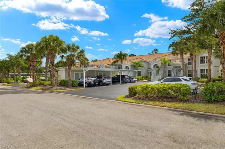 9661  Hemingway  LN, Fort Myers, FL 33913