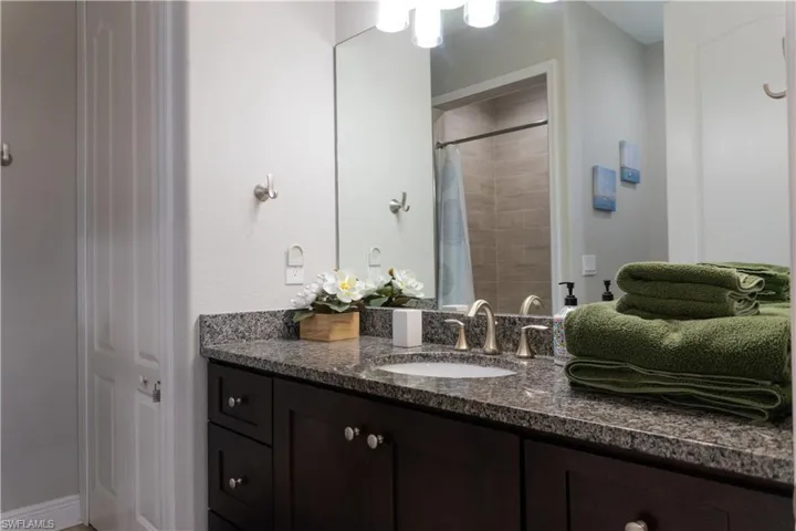1808  William Reggie  RD, Cape Coral, FL 33914