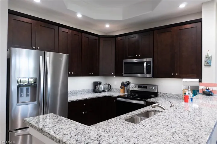 1808  William Reggie  RD, Cape Coral, FL 33914