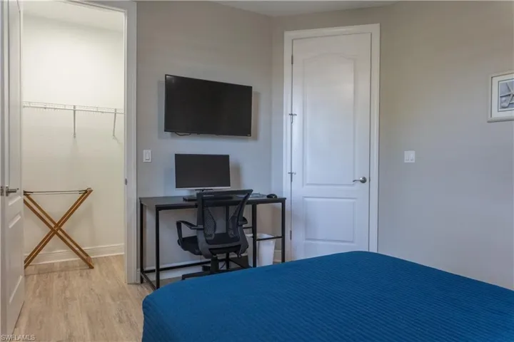 1808  William Reggie  RD, Cape Coral, FL 33914