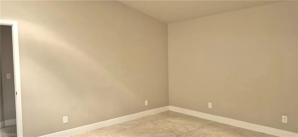 315 Cleveland Ave, Lehigh Acres, Florida 33936