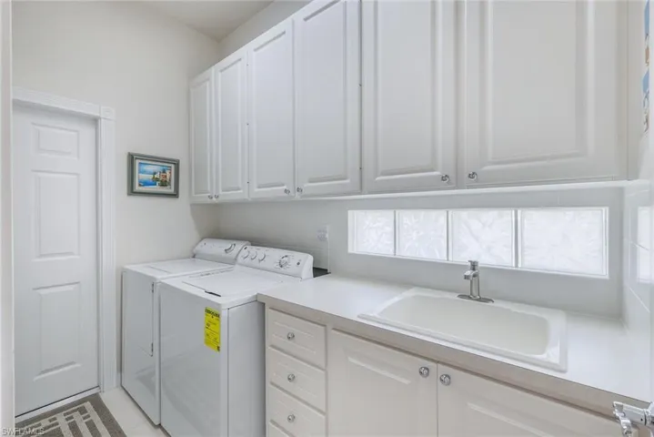 4024  Trinidad  WAY, Naples, FL 34119