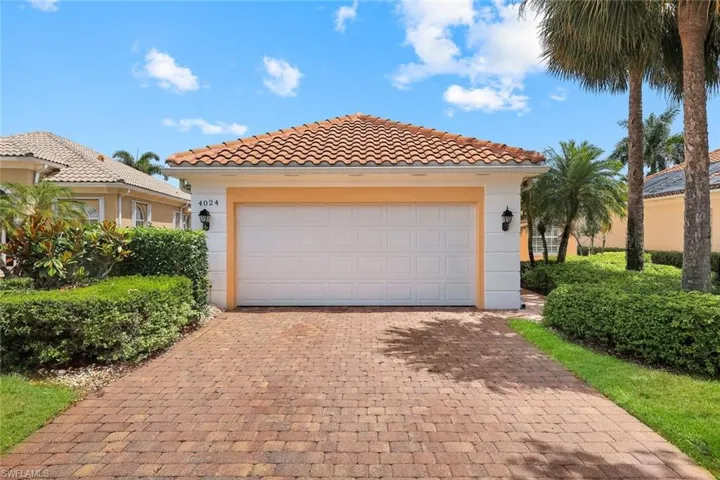 4024  Trinidad  WAY, Naples, FL 34119