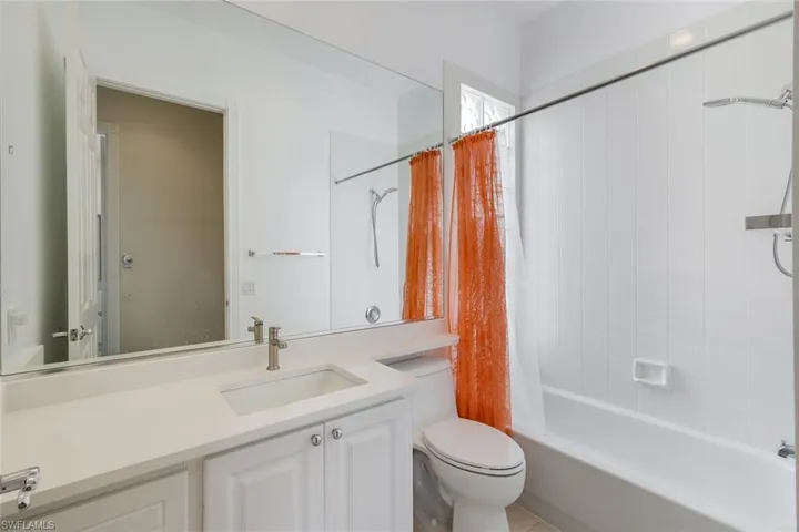4024  Trinidad  WAY, Naples, FL 34119