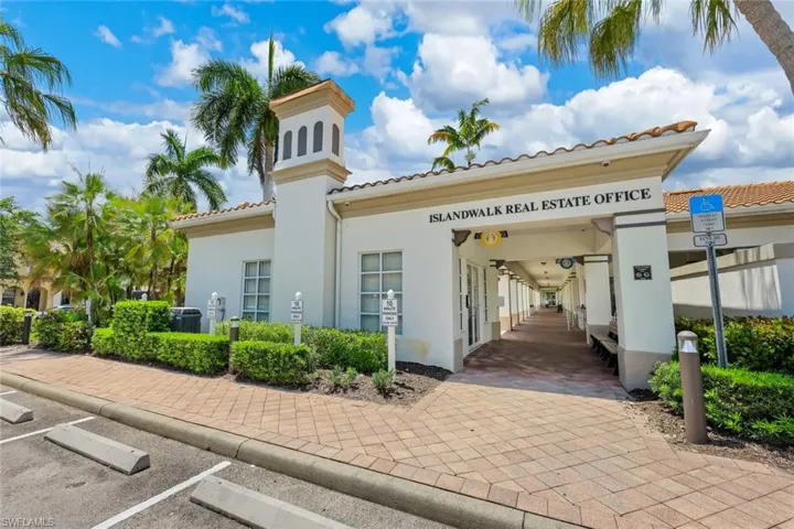 4024  Trinidad  WAY, Naples, FL 34119