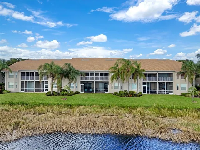 Beautiful clean landscaping overlooking your sparkling lake views!