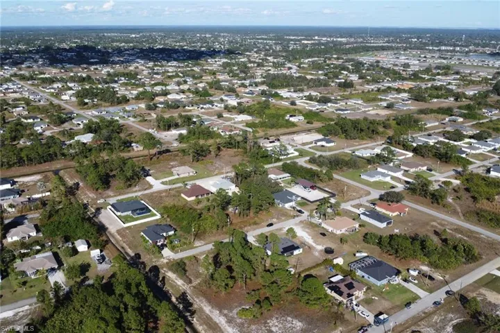 Drone / aerial view
