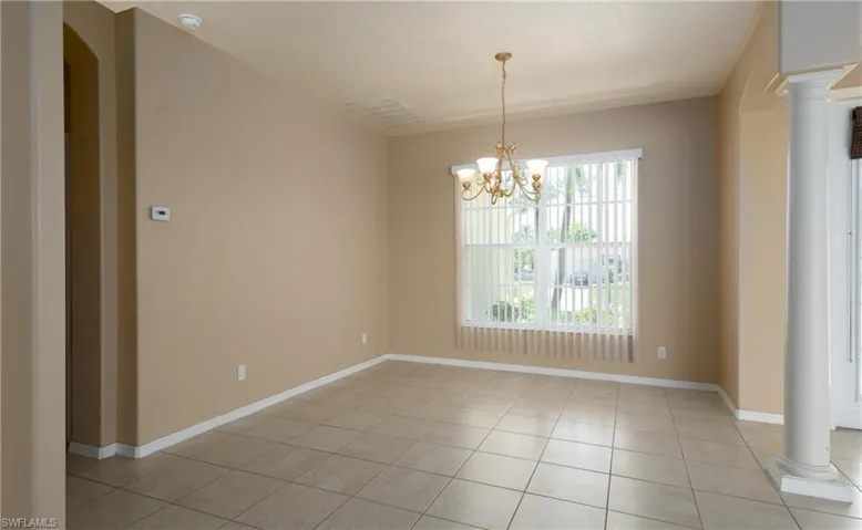 1721 SW 10th AVE, CAPE CORAL FL 33991