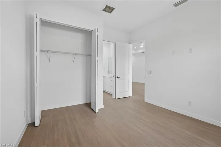 2441 Nw 8th Ter, Cape Coral, Florida 33993
