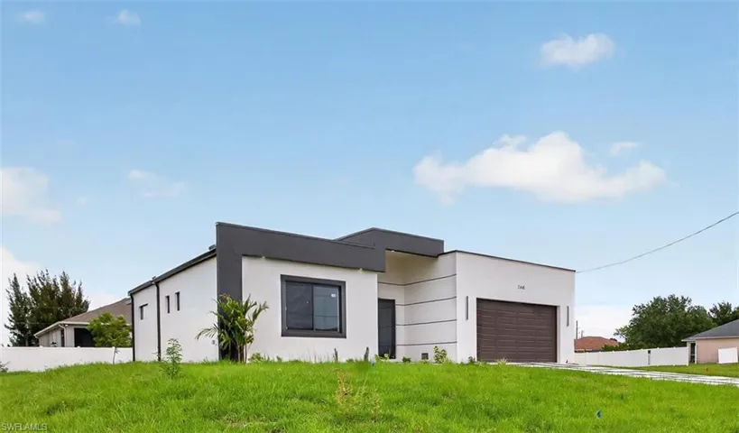 2441 Nw 8th Ter, Cape Coral, Florida 33993