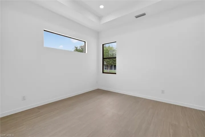 2441 Nw 8th Ter, Cape Coral, Florida 33993