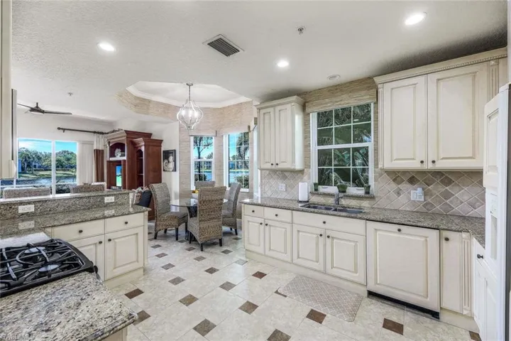 9225  Museo  CIR, Naples, FL 34114
