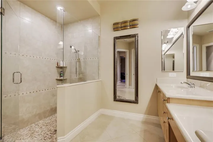 14050 Tivoli Ter, Bonita Springs, Florida 34135