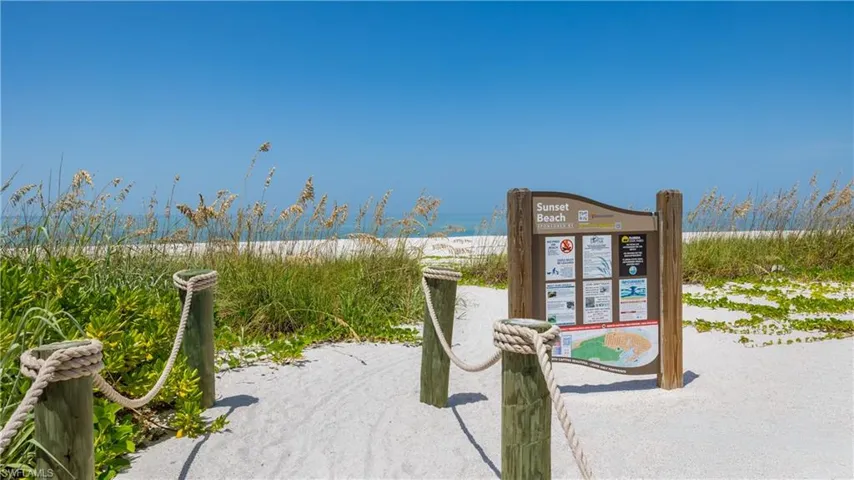 210 Mourning Dove DR, Upper Captiva FL 33924