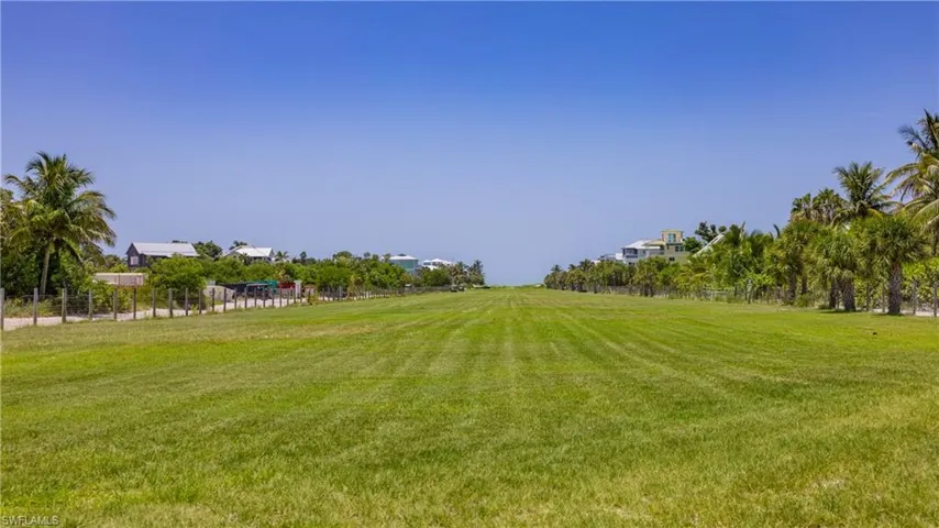 210 Mourning Dove DR, Upper Captiva FL 33924