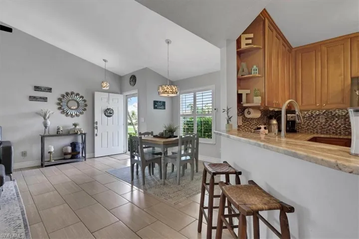 1535 Trafalgar Ln A, Naples, Florida 34116