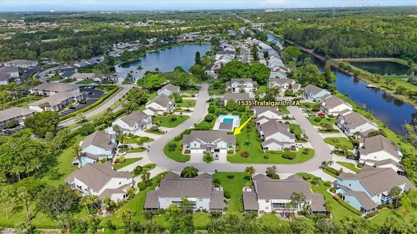 1535 Trafalgar Ln A, Naples, Florida 34116
