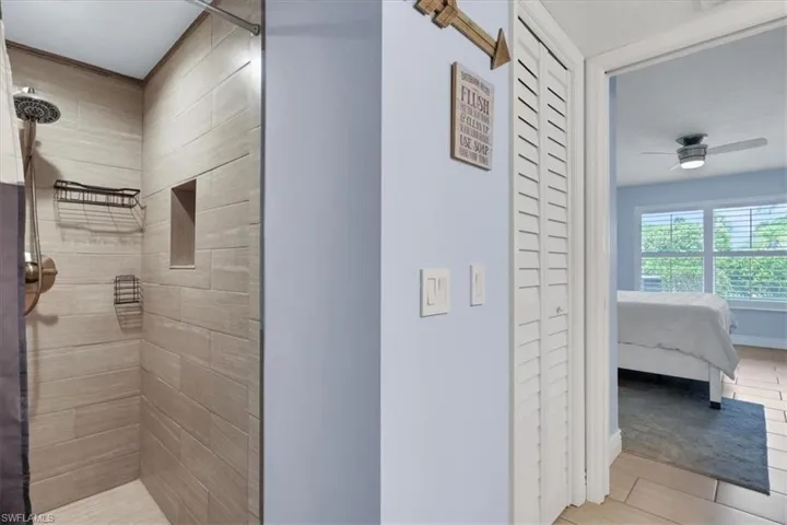 1535 Trafalgar Ln A, Naples, Florida 34116