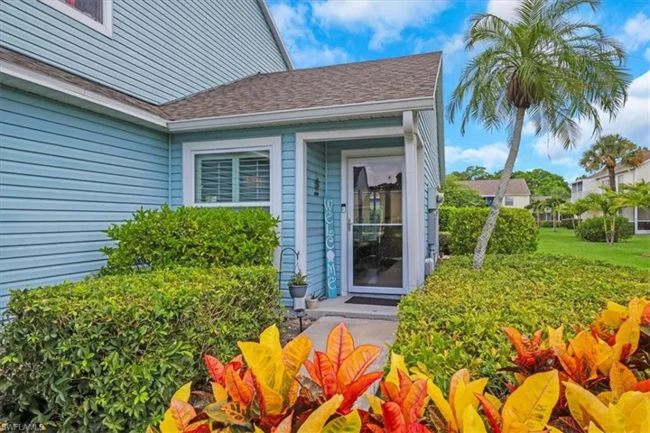 1535 Trafalgar Ln A, Naples, Florida 34116
