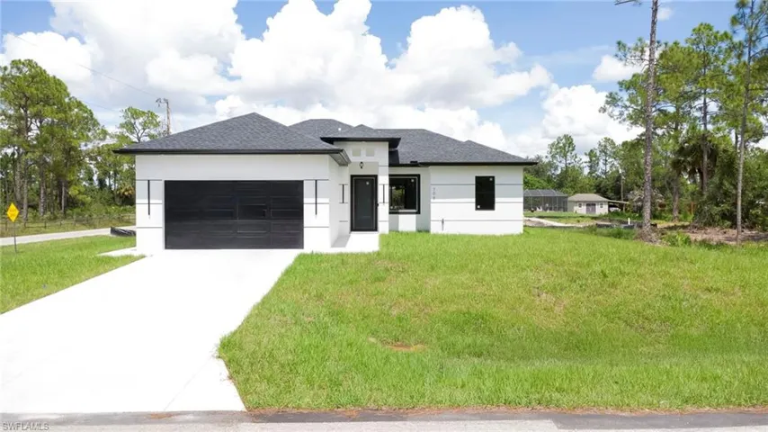 706 W 11th St, Lehigh Acres, Florida 33972