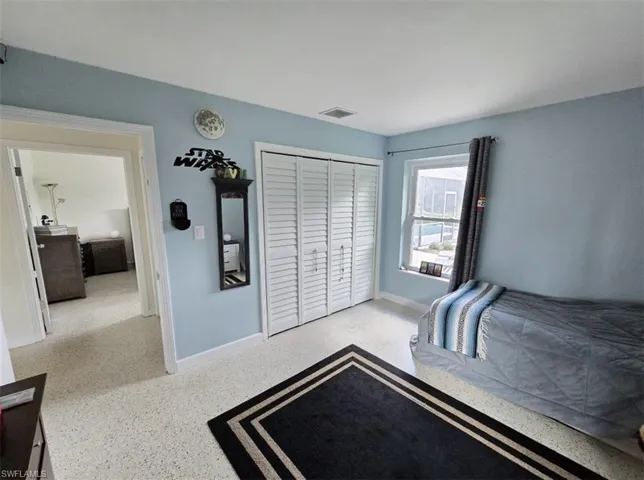 Bedroom with a closet