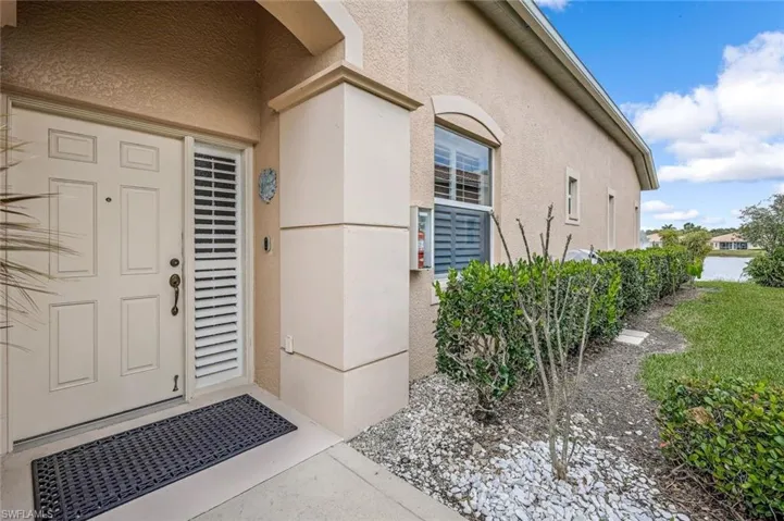 7922  Haven  DR, Naples, FL 34104