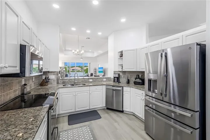 7922  Haven  DR, Naples, FL 34104