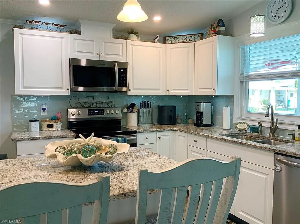 15550 Burnt Store RD, Punta Gorda, FL 33955,224090620
