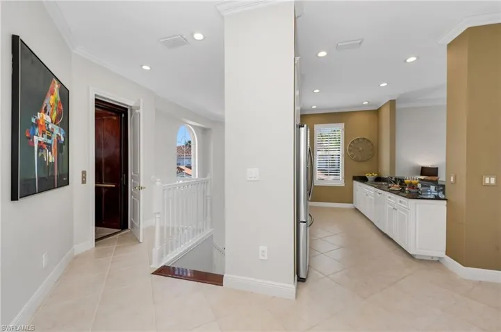 2375 Terra Verde Ln, Naples, Florida 34105