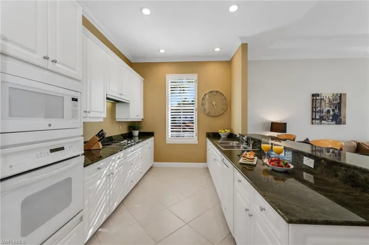 2375 Terra Verde Ln, Naples, Florida 34105