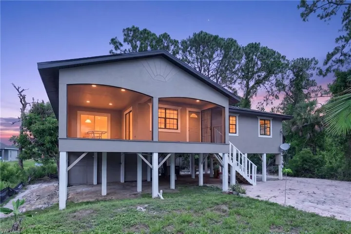 2912 15th St W, Lehigh Acres, Florida 33971