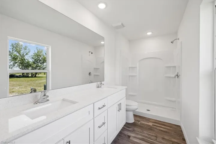 1707 Nw 6th Pl, Cape Coral Fl 33993