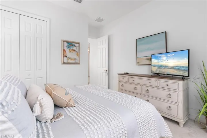 14385 Blue Bay CIR, FORT MYERS FL 33913