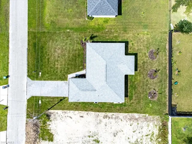 1705 NW 11th  PL, Cape Coral, FL 33993