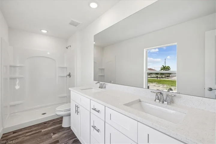 1705 NW 11th  PL, Cape Coral, FL 33993