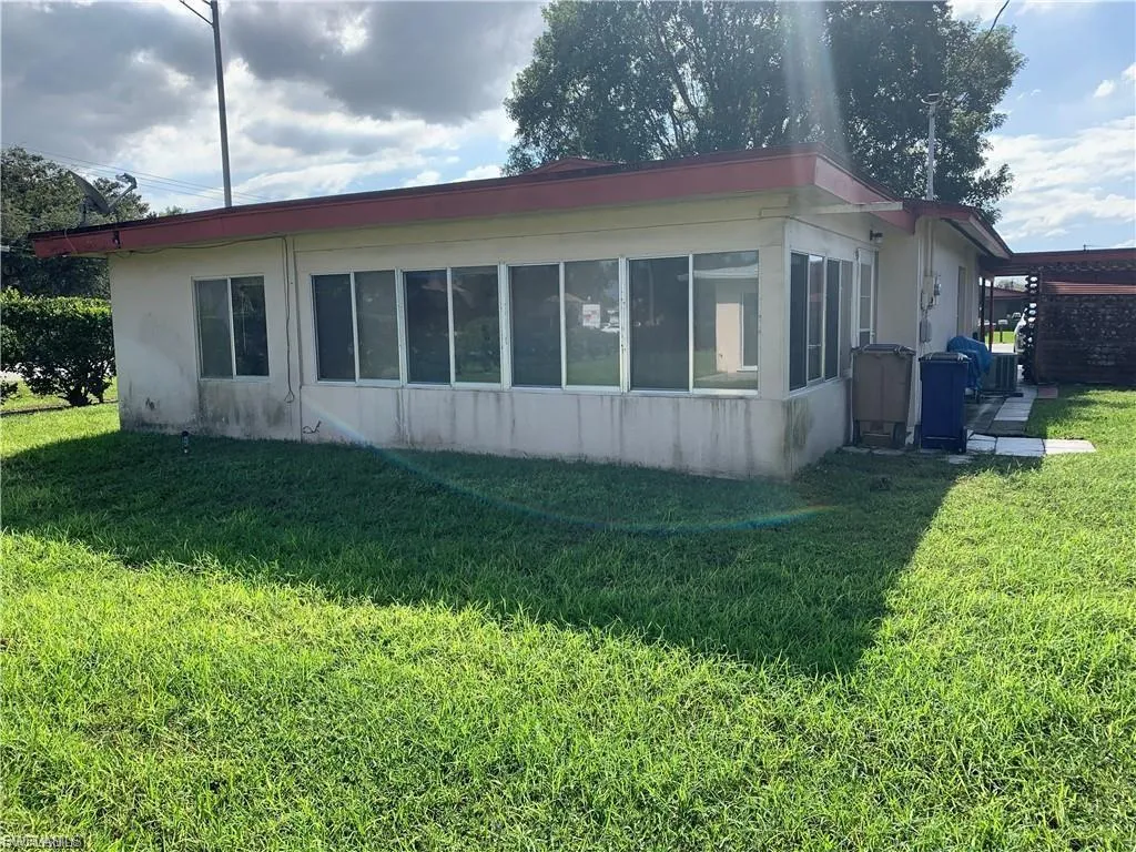 2201 Croton CT, Lehigh Acres, FL 33936,2025000266
