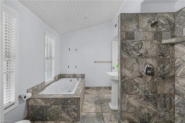 10545 Habitat Trl, Bokeelia, Florida 33922