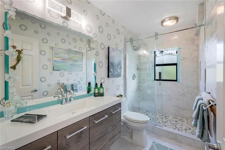 Full bathroom