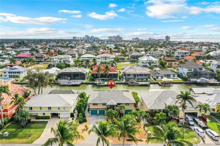332  Flamingo  AVE, Naples, FL 34108