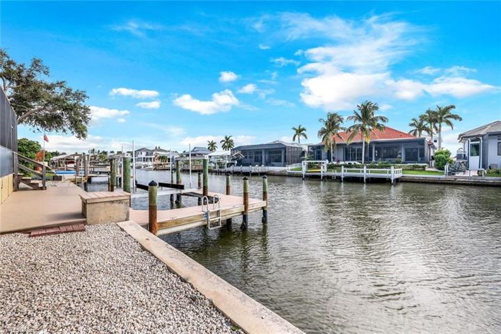 332  Flamingo  AVE, Naples, FL 34108
