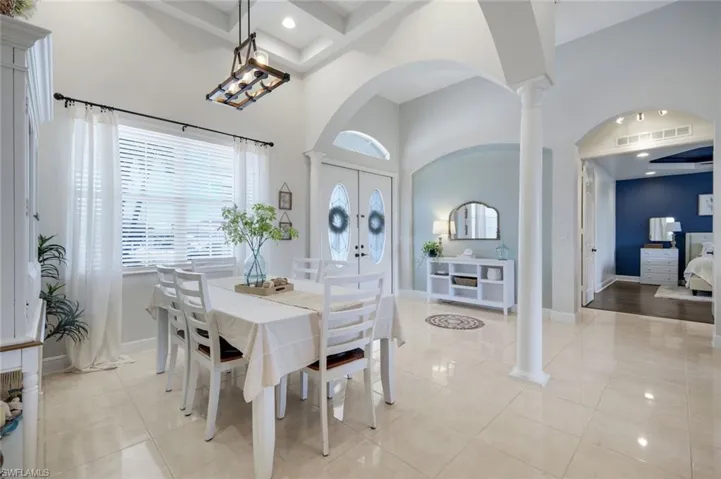 1130 Nw 14th Ter, Cape Coral, Florida 33993