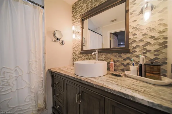 3327  53rd W ST, Lehigh Acres, FL 33971