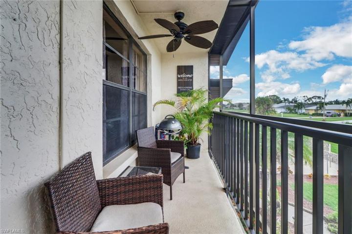 screened front Lanai