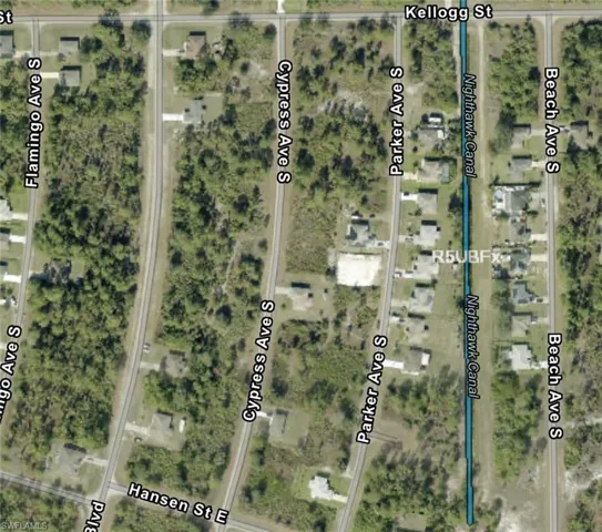 516 Cypress Ave S, Lehigh Acres, Florida 33974