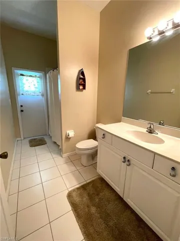Bathroom #2 - POOL BATH with tub/shower combo