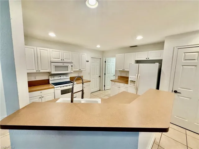 103 E 11th St, Lehigh Acres, Florida 33972