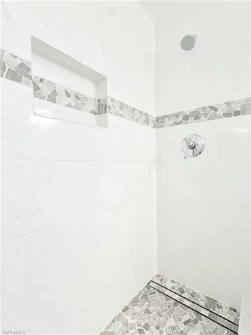 Love the Guest Shower