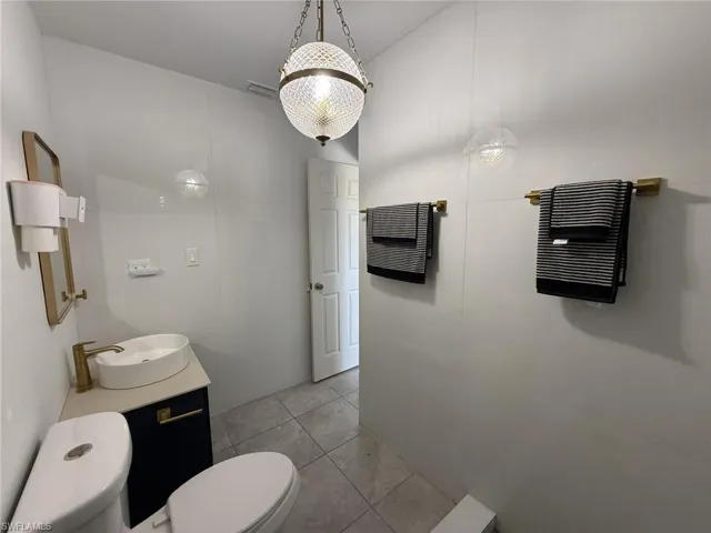 1338  Old Bridge  RD, North Fort Myers, FL 33917