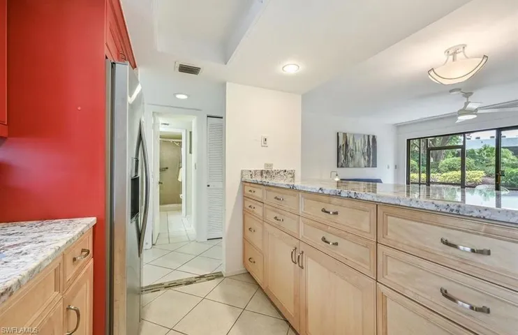 600  Neapolitan  WAY, Naples, FL 34103