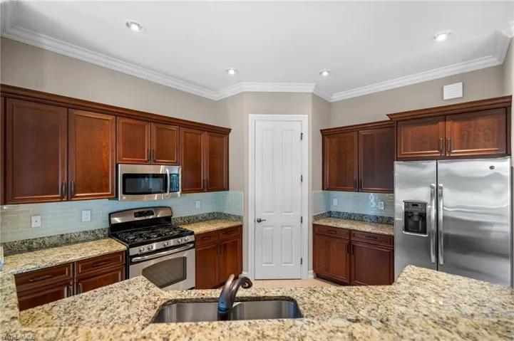 6324 Serano Way, Naples, Florida 34113